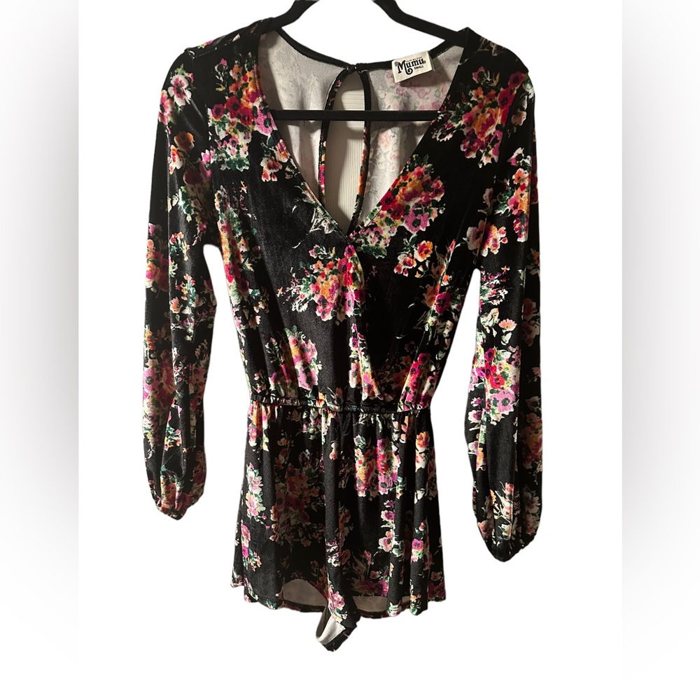 Show me your mumu velvet romper size Small